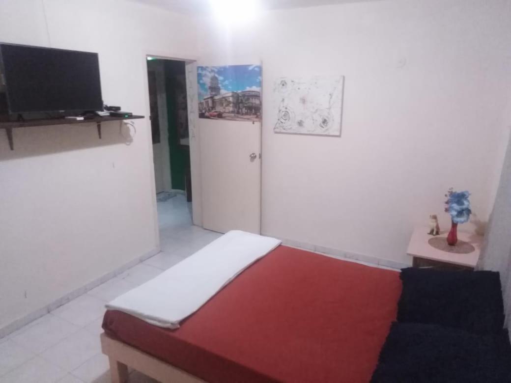 Hostal Hotel Ado Cancún Buitenkant foto